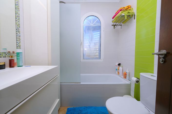 Image No.17-4 Bed Villa for sale