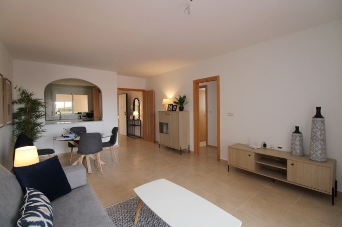 Image No.4-1 Bed Property for sale