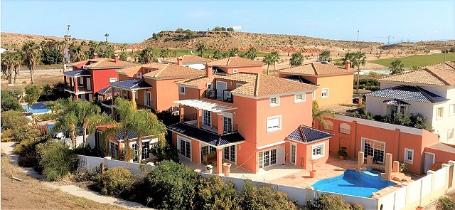 Image No.1-Villa de 5 chambres à vendre à Murcie