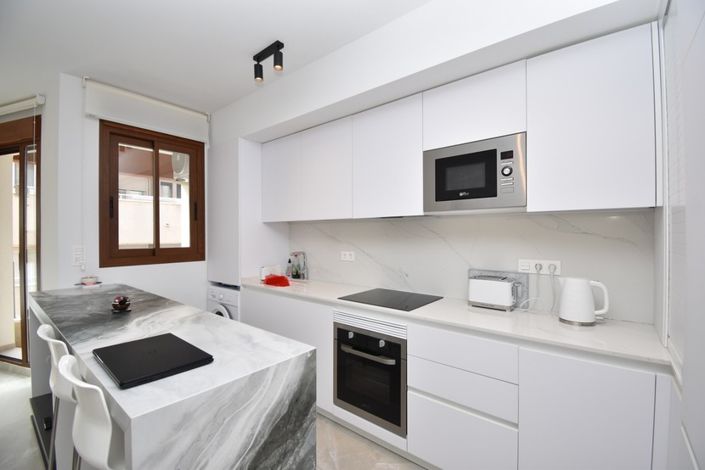 Image No.4-Appartement de 2 chambres à vendre à Torrevieja