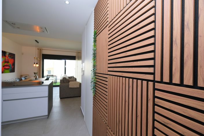 Image No.11-2 Bed Property for sale