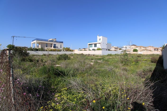 Image No.1-Terre à vendre à La Zenia