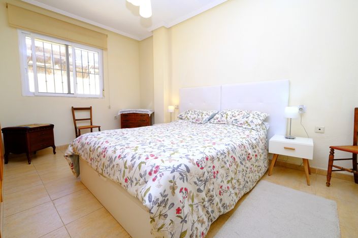 Image No.11-3 Bed Villa for sale