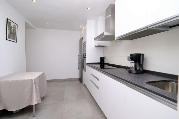 Image No.20-3 Bed Villa for sale