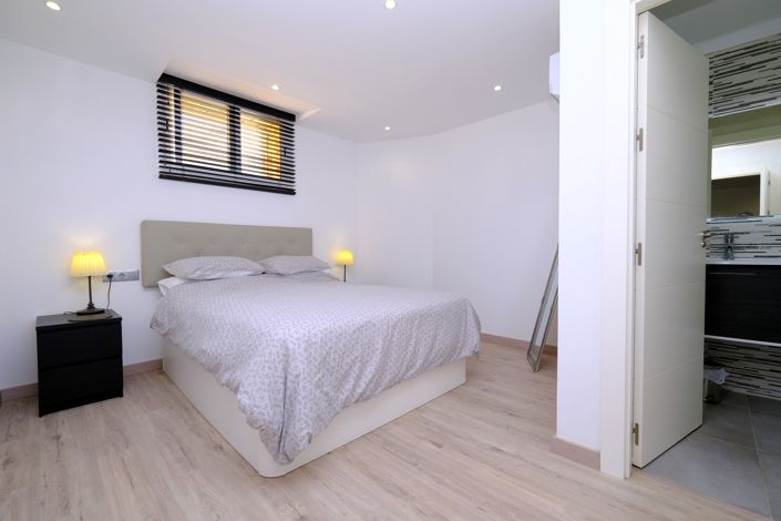 Image No.21-3 Bed Villa for sale