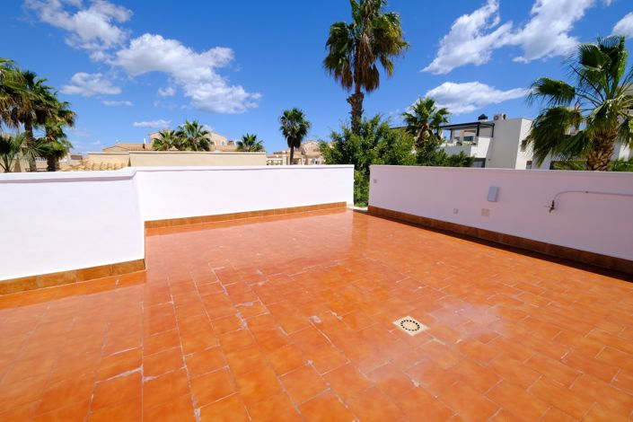 Image No.30-3 Bed Villa for sale