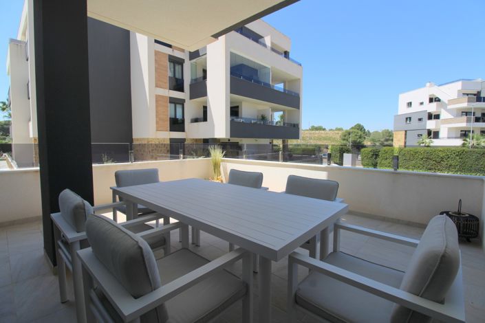 Image No.19-2 Bed Property for sale