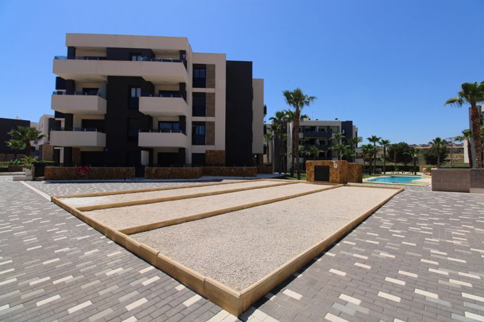 Image No.27-2 Bed Property for sale