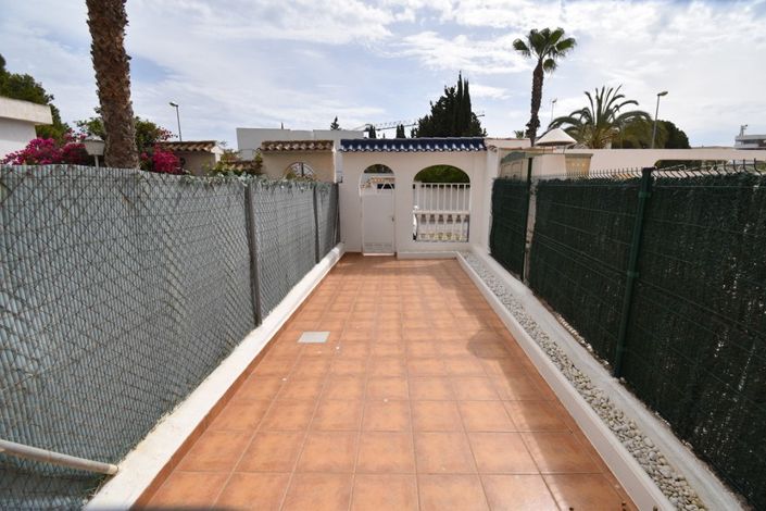 Image No.2-3 Bed Townhouse for sale