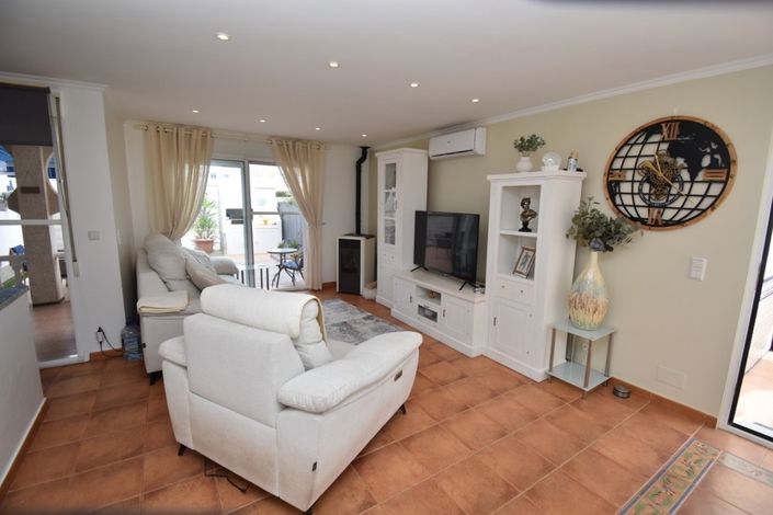 Image No.5-3 Bed Townhouse for sale