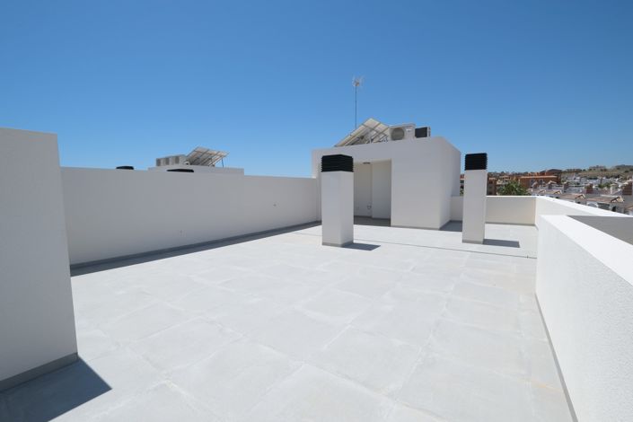 Image No.2-2 Bed Property for sale