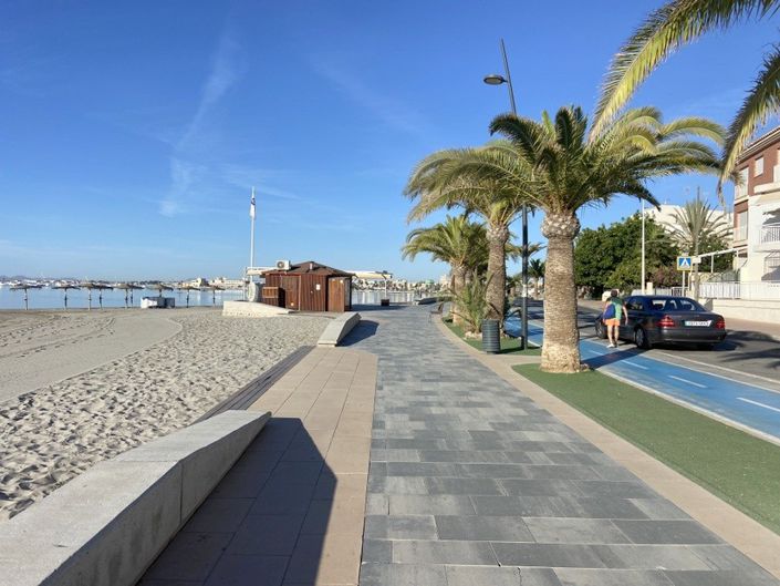 Image No.36-3 Bed Townhouse for sale