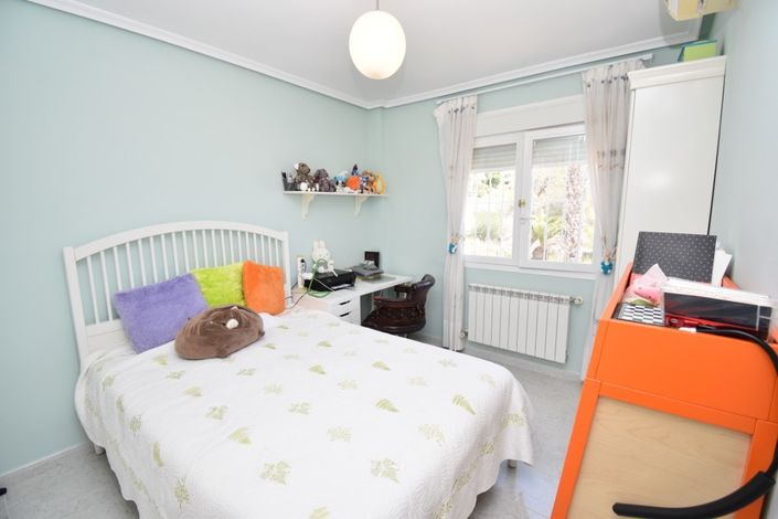 Image No.25-4 Bed Villa for sale