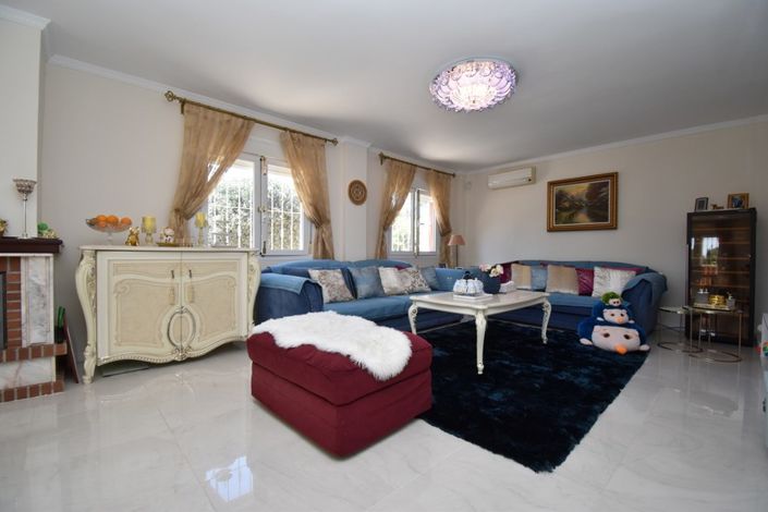 Image No.6-4 Bed Villa for sale