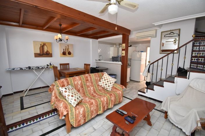 Image No.6-2 Bed Townhouse for sale