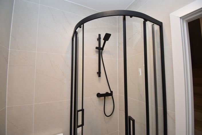 Image No.12-2 Bed Townhouse for sale