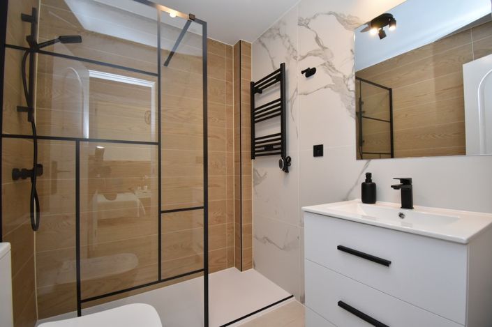 Image No.22-2 Bed Townhouse for sale