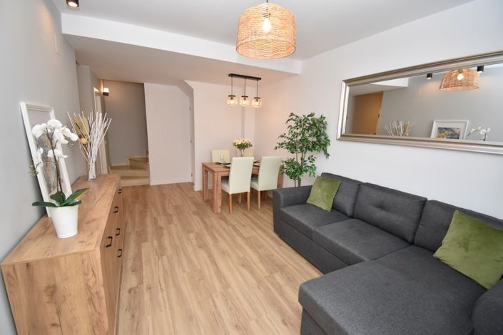 Image No.3-2 Bed Townhouse for sale