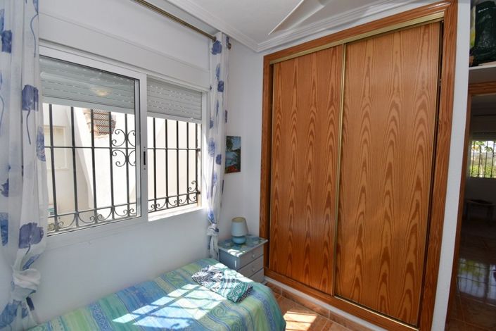 Image No.13-2 Bed Property for sale