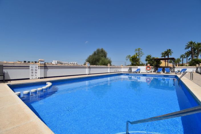 Image No.2-2 Bed Property for sale