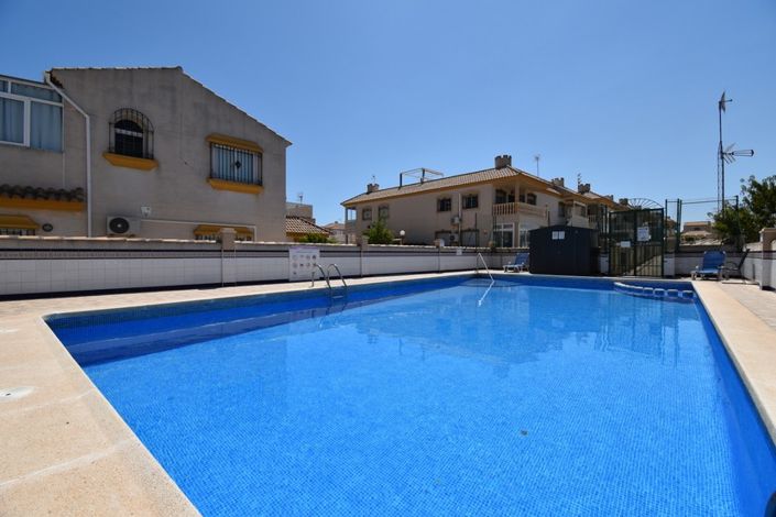 Image No.22-2 Bed Property for sale