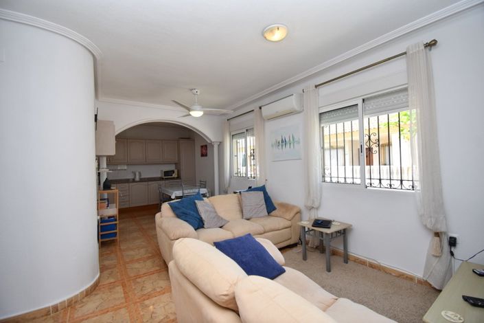 Image No.4-2 Bed Property for sale