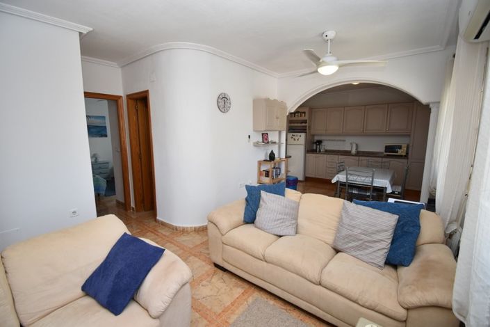 Image No.9-2 Bed Property for sale