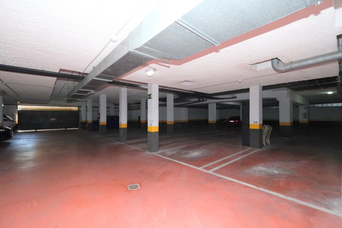 Image No.17-2 Bed Property for sale