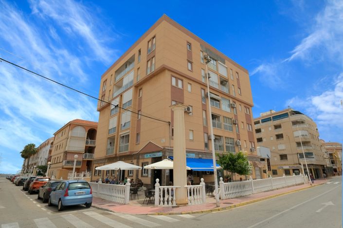 Image No.1-2 Bed Apartment for sale