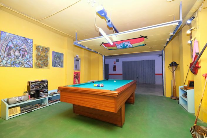 Image No.17-4 Bed Townhouse for sale