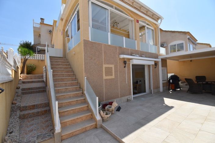 Image No.1-2 Bed Villa for sale