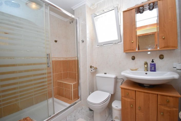 Image No.17-2 Bed Villa for sale