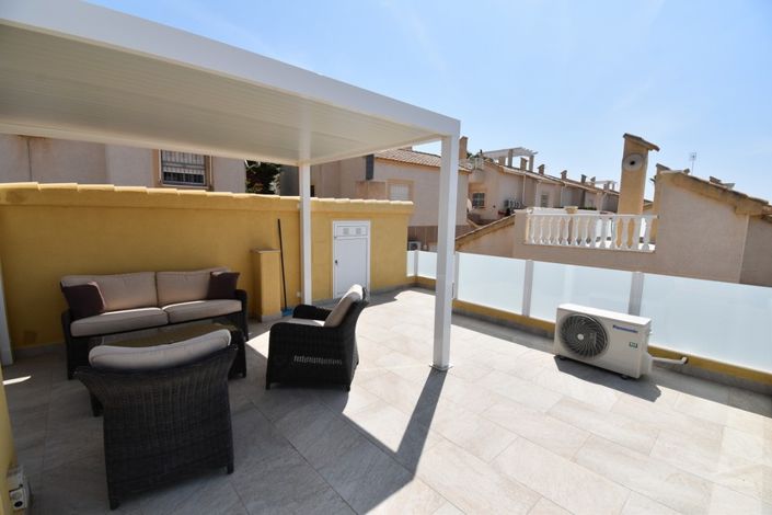 Image No.18-2 Bed Villa for sale