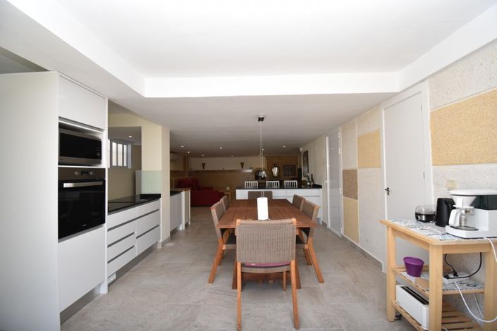 Image No.3-2 Bed Villa for sale