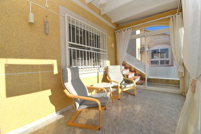 Image No.3-2 Bed Villa for sale