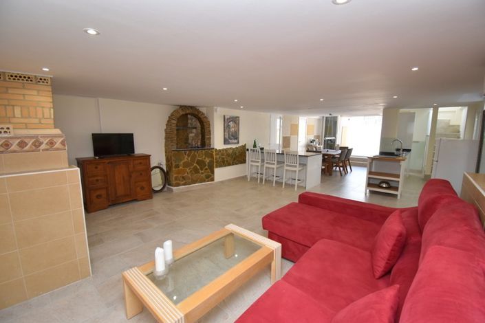 Image No.3-2 Bed Villa for sale