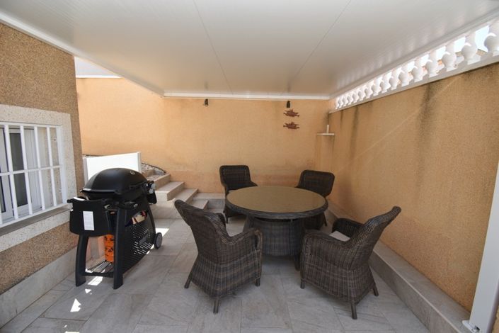 Image No.29-2 Bed Villa for sale