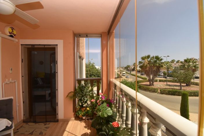 Image No.18-2 Bed Property for sale