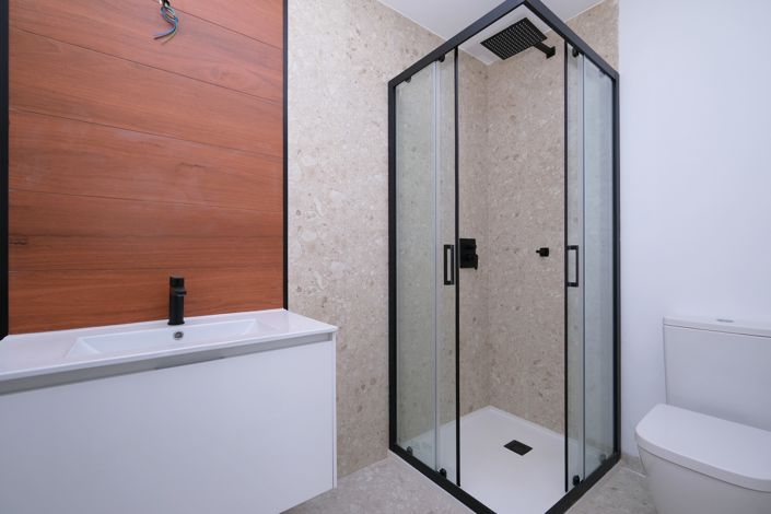 Image No.10-3 Bed Apartment for sale