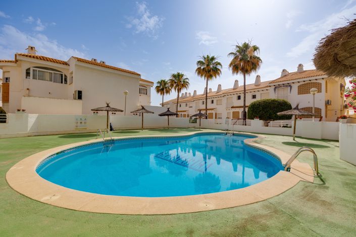 Image No.1-2 Bed Property for sale
