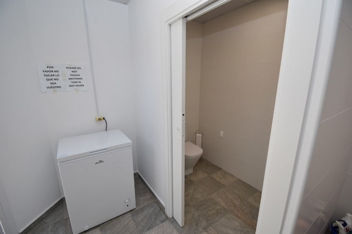 Image No.37-3 Bed Property for sale