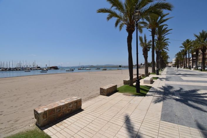 Image No.38-3 Bed Property for sale