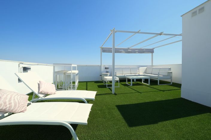 Image No.20-3 Bed Property for sale