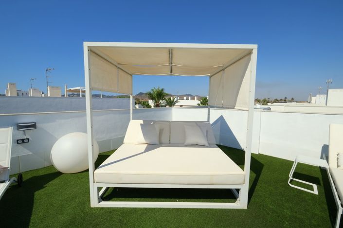 Image No.21-3 Bed Property for sale