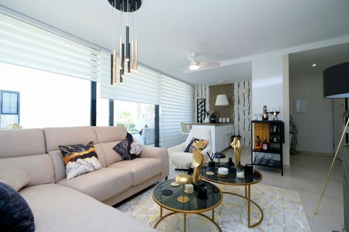 Image No.5-3 Bed Property for sale