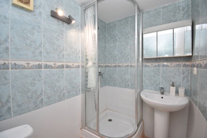 Image No.28-3 Bed Villa for sale