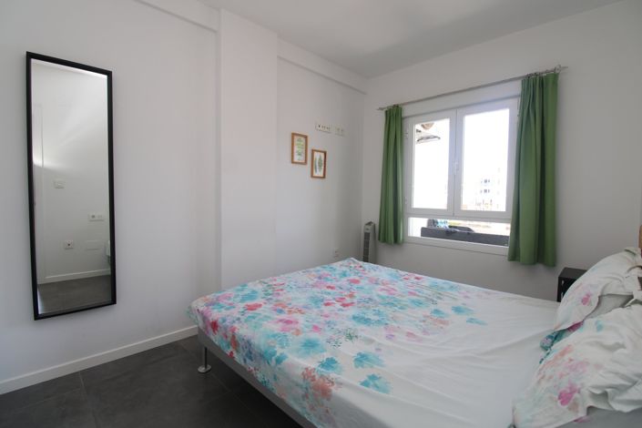 Image No.12-3 Bed Apartment for sale