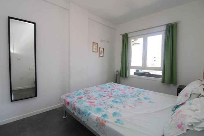 Image No.12-3 Bed Apartment for sale