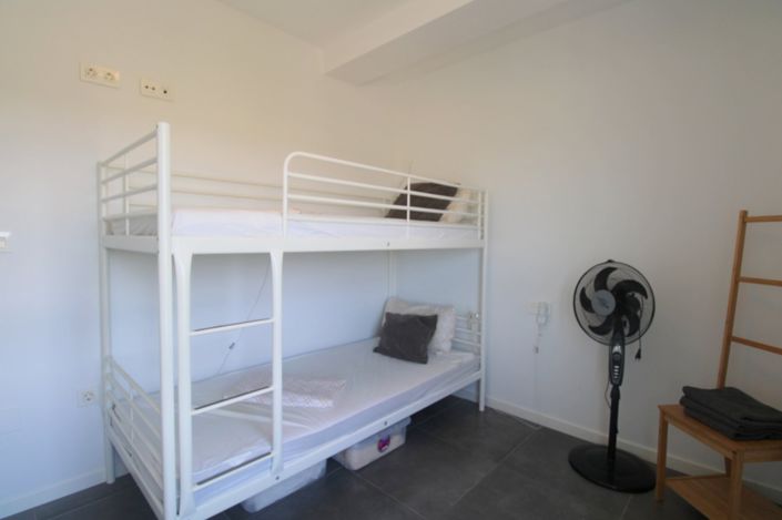 Image No.18-3 Bed Apartment for sale