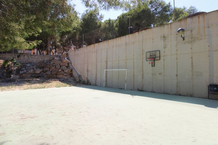 Image No.26-3 Bed Apartment for sale